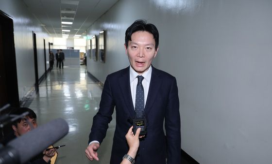 소명 기회 촉구하는 박상용