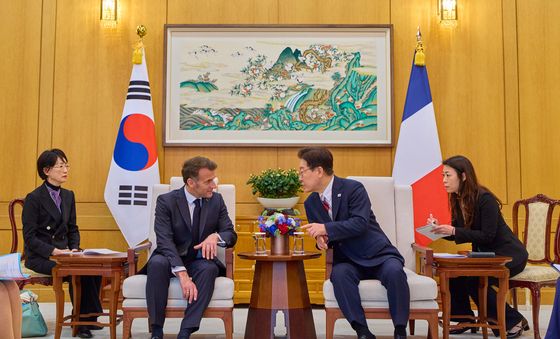 소인수회담하는 한·프랑스 정상