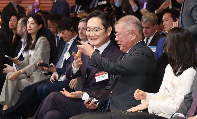 한-프랑스 경제계 미래대화 폐회식 참석한 이재용·정의선