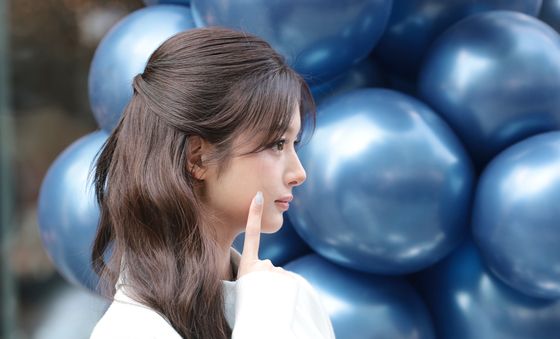 설윤, 옆모습도 예술