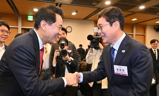 포럼에서 만난 정원오·오세훈