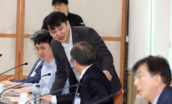 의료혁신위원회 참석하는  한성존 대한전공의협의회 회장