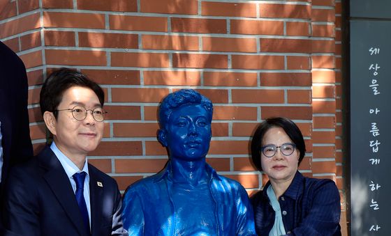 정원오 후보, 전태일 열사 동생과 함께