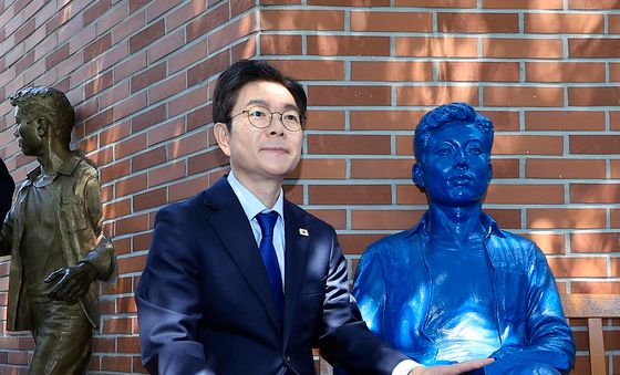 아름다운청년 전태일기념관 찾은 정원오 후보