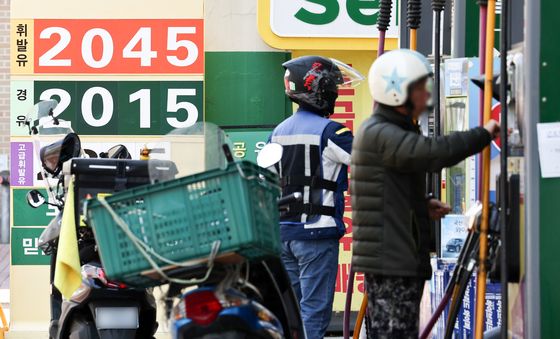 기름값 상승 지속, 기름값 2000원 시대 '굳히기'