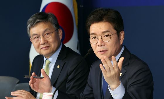 발언하는 정원오 서울시장 후보