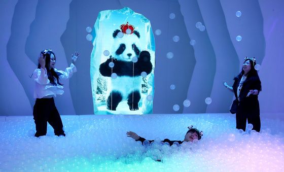 이월드 글로우 사파리, 판다와 함께 즐거운 하루