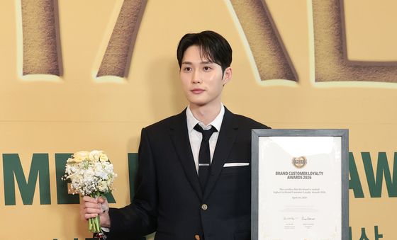'슈퍼맨이 돌아왔다' 김준호, 붕어빵 아들들과 함께 시상식 나들이