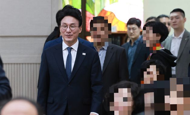 김민석 총리, 부활절 예배 참석