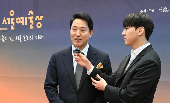 서울예술상 시상식 찾은 오세훈 서울시장