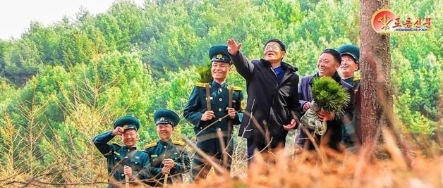北 화평군산림경영소 "푸른 숲을 더욱 무성하게"