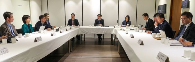 美 관세 대응, 의약품 수출기업 만난 산업부