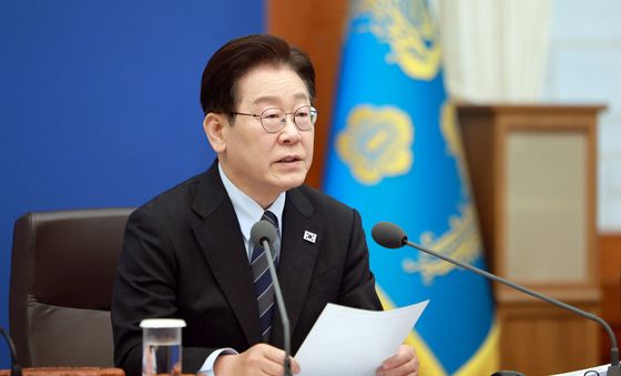 국무회의 겸 제4차 비상경제 점검회의 발언하는 이재명 대통령