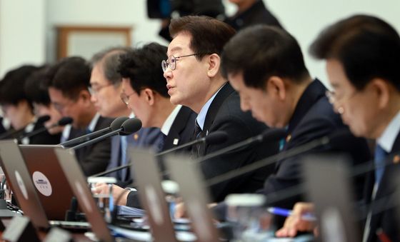 이재명 대통령, 국무회의 겸 제4차 비상경제 점검회의 발언