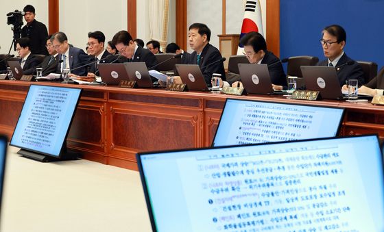 이재명 대통령, 국무회의 겸 제4차 비상경제 점검회의 주재