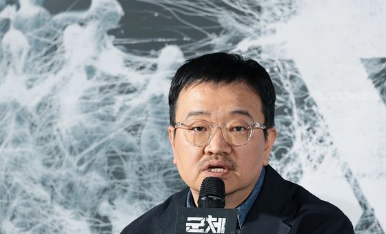 연상호 감독 '군체'로 스크린 복귀