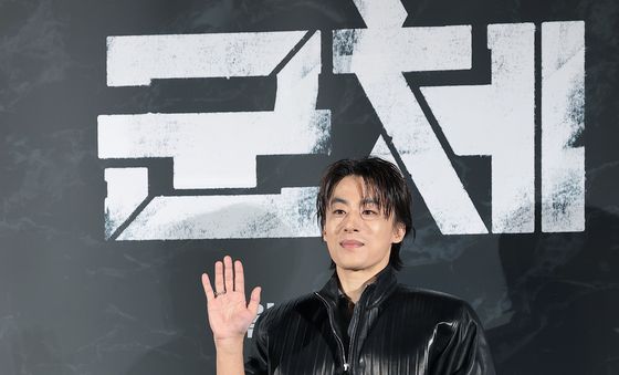 구교환, 빛이 나는 배우