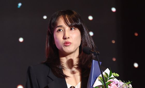 소감 밝히는 우리은행 김단비