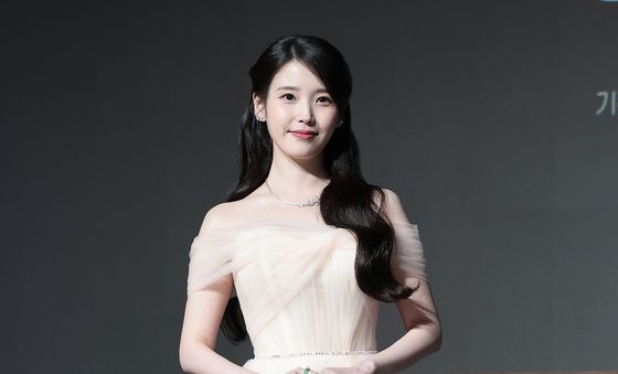 아이유, 꽃