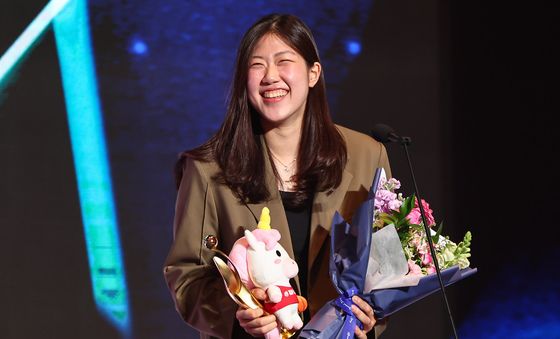 환한 미소 보이는 BNK썸 김도연