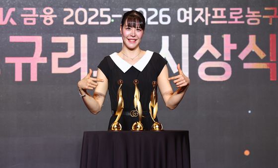 MVP 박지수, 3관왕 했어요