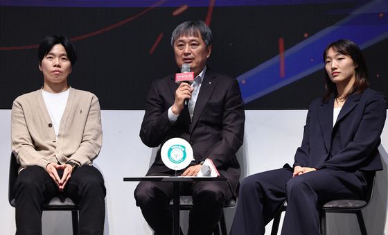 포부 밝히는 하나은행 이상범 감독