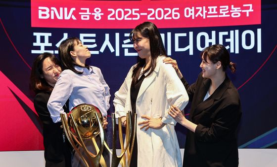 오늘은 코트 밖 승부