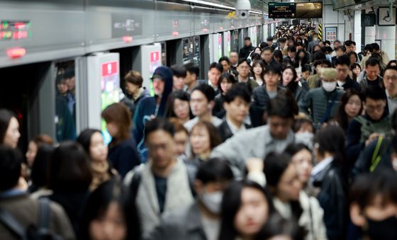 기름값 부담에 대중교통 이용객 증가