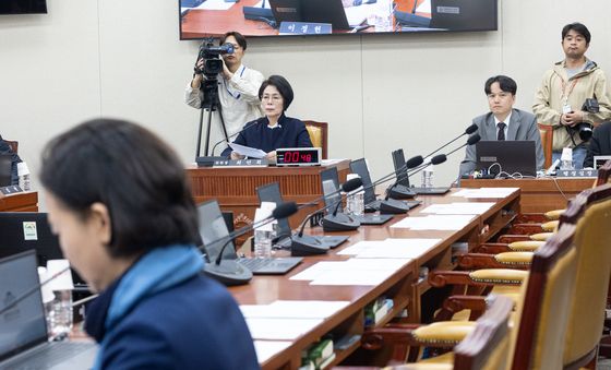 국힘 불참한 국회 과방위 전체회의