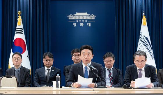 강훈식 비서실장, 중동상황 관련 기자간담회