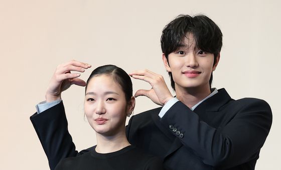 김고은·김재원, 사랑 세포 자극 로맨스 커플