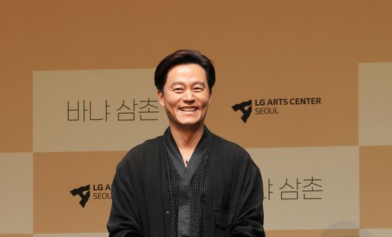 첫 연극 무대 도전하는 이서진