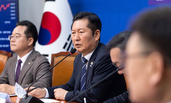 모두발언하는 정청래 민주당 대표