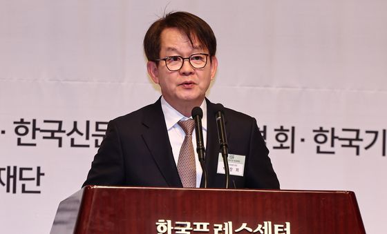 인사말 하는 박장희 한국신문협회장