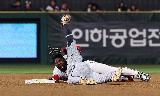 SSG 에레디아 '이러면 안돼'