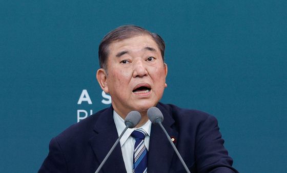 이시바 시게루 전 일본 총리, 아산 플래넘 기조연설