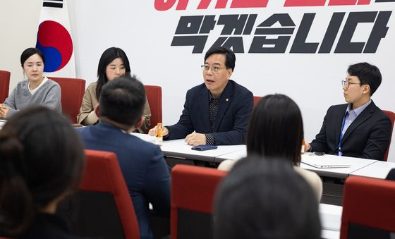 송언석 국민의힘 원내대표, 취재진과 현안 간담회