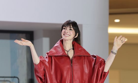 앤 해서웨이, 패션퀸