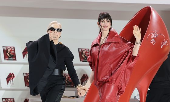 앤 해서웨이·메릴 스트립, 한국 오길 잘했네