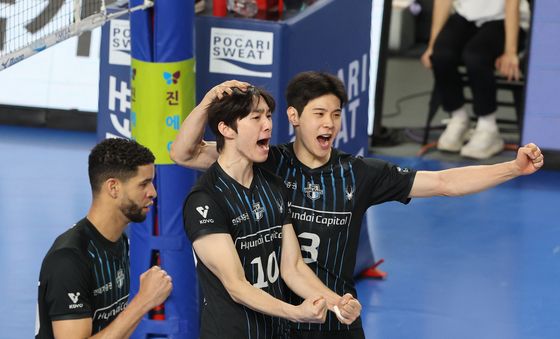 환호하는 현대캐피탈