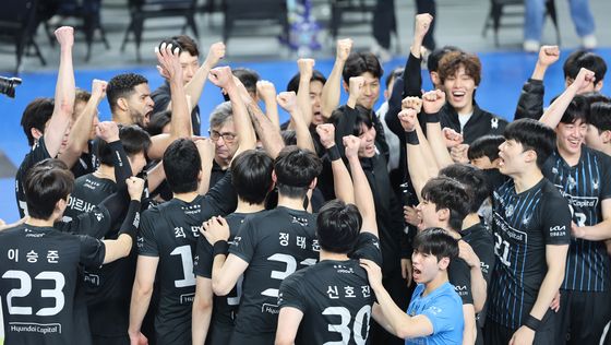 승부는 다시 원점