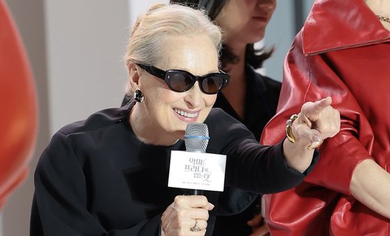 한국 팬들과 처음 만난 메릴 스트립