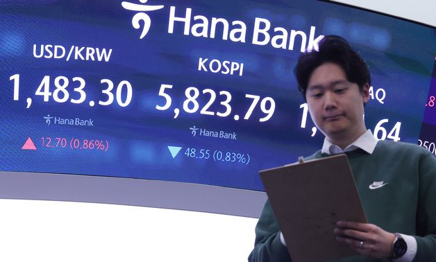 코스피, 중동 정세 불확실성에 하락 출발