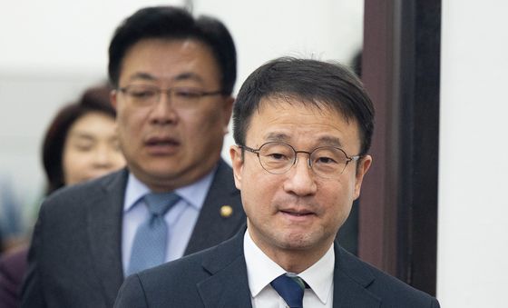 정책조정회의 참석하는 한병도 원내대표