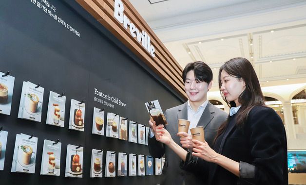 신세계百, 브레빌 대형 팝업스토어 개최