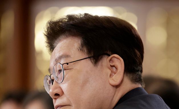 경청하는 이재명 대통령