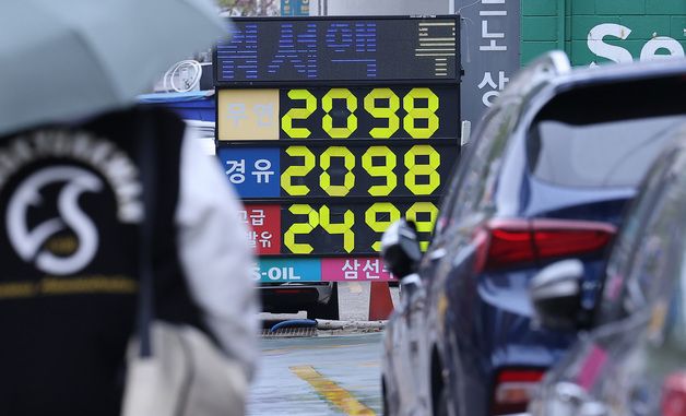 경유 서울 평균가 2000원 돌파… 2차 최고가격제 후 14일째 상승