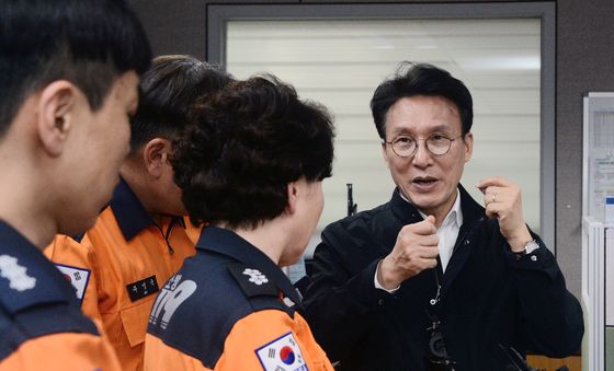 전북소방본부 찾은 김민석 총리