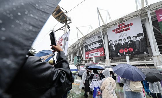 BTS, K팝 최대 규모 월드투어 '아리랑' 시작