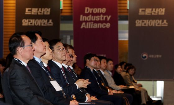 드론 산업 얼라이언스 1차 총회 참석한 김윤덕 장관